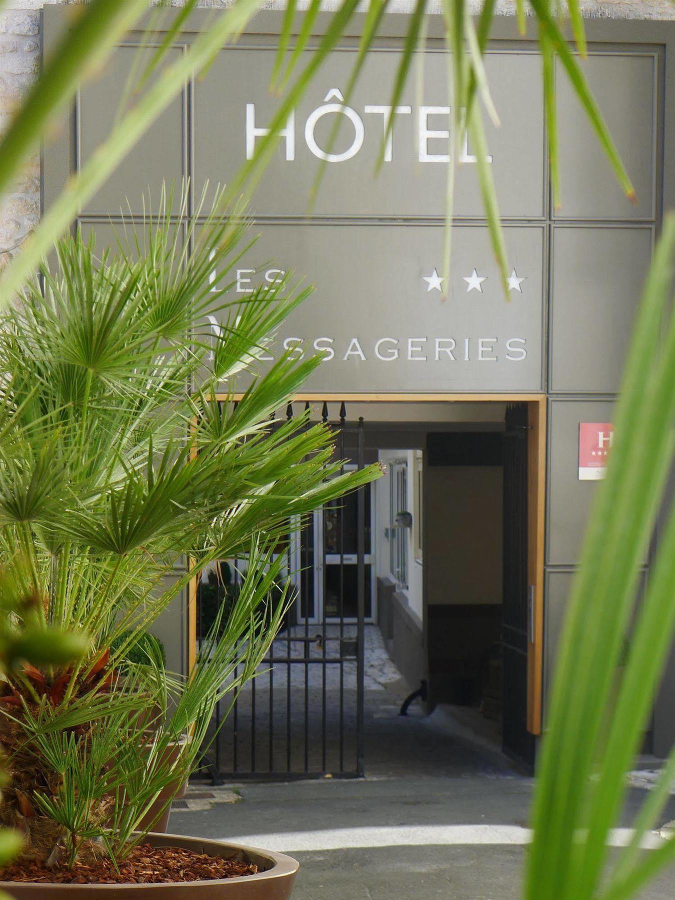 Cit'Hotel Des Messageries Saintes Esterno foto